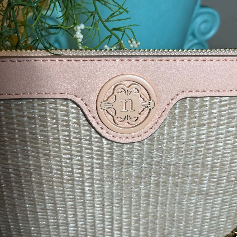 NWOT NANETTE LEPORE STRAW BAG. - Picture 5 of 5
